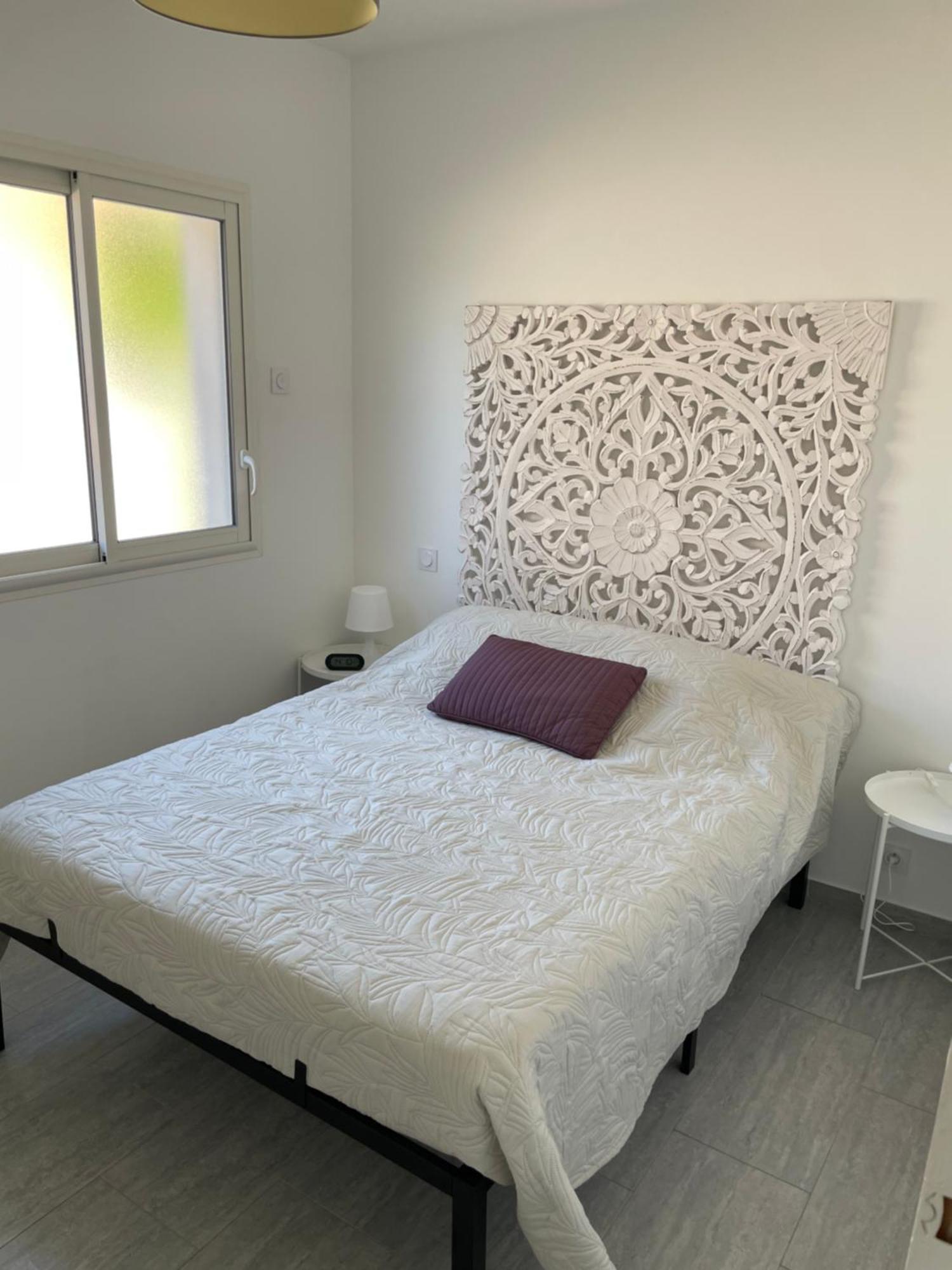 Appartement T2 Avec Terrasse Et Cour Cavaillon Ngoại thất bức ảnh