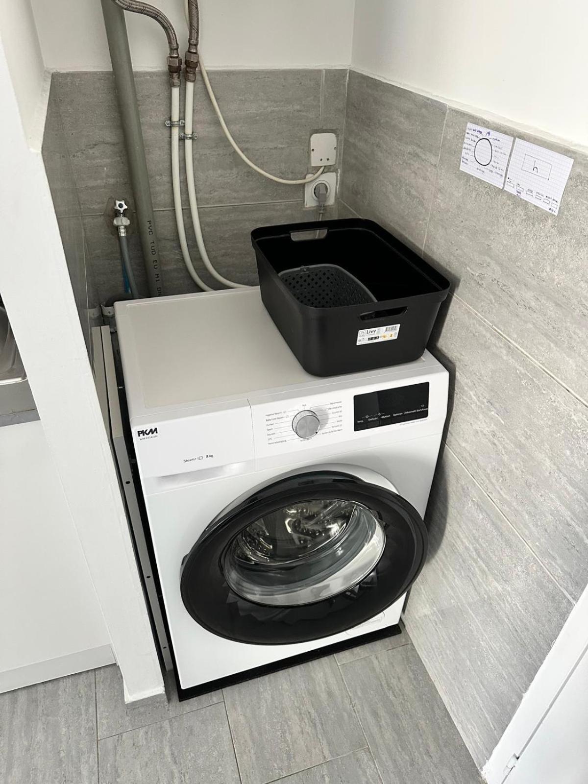Appartement T2 Avec Terrasse Et Cour Cavaillon Ngoại thất bức ảnh